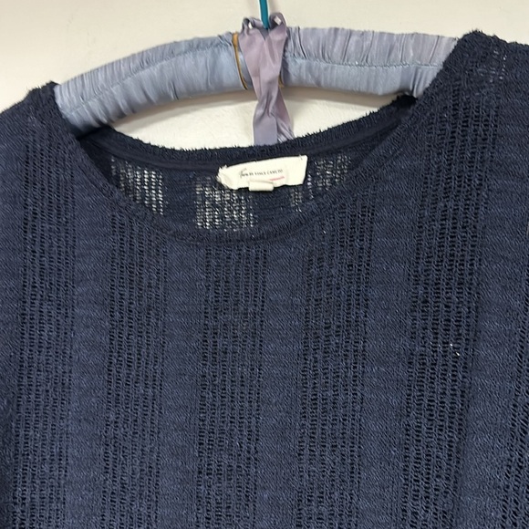 Two by Vince Camuto Navy  light weight sweater, 2X - Picture 6 of 9